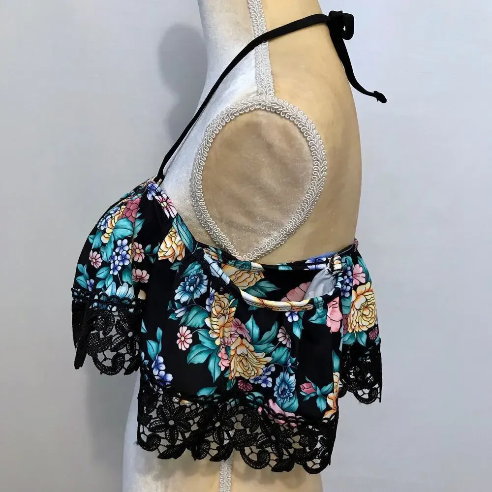 Time and Tru NWT Convertible Swim Top Women 8-10 (D/DD)